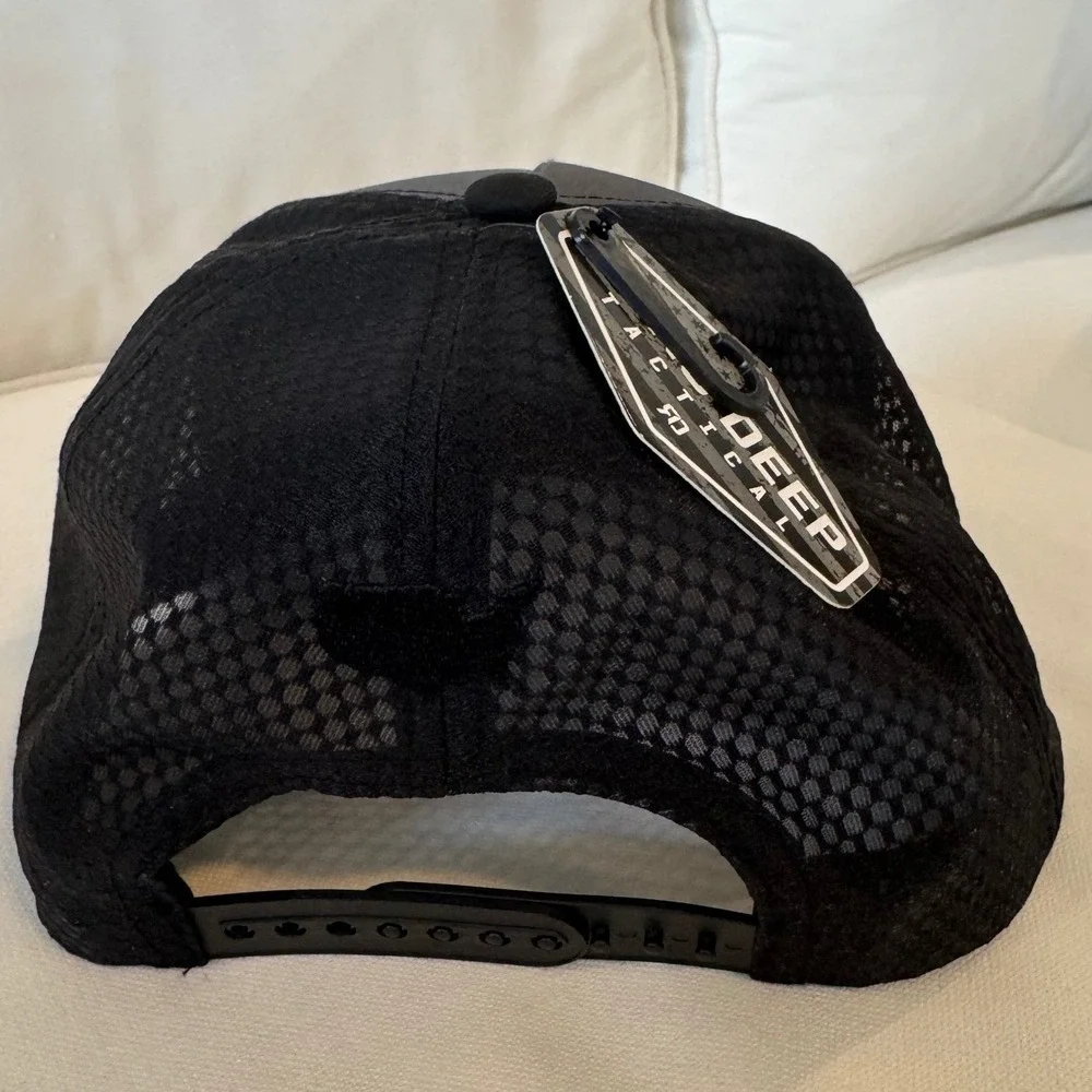 Runs Deep Tactical American Flag Mesh‎ Trucker Hat OSFM Black Gray